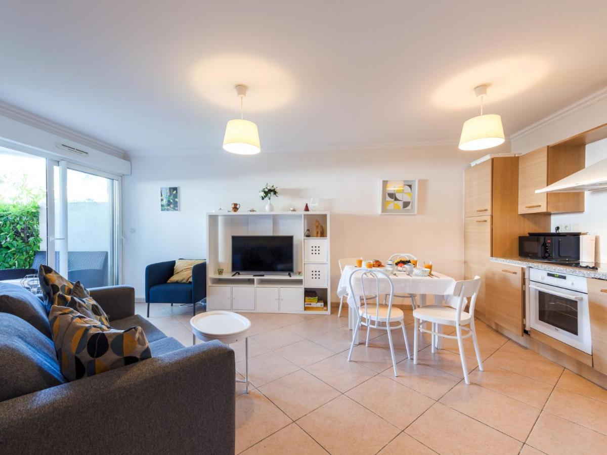 Apartment Cap Marine-2 By Interhome Кавалере-сюр-Мер Екстериор снимка