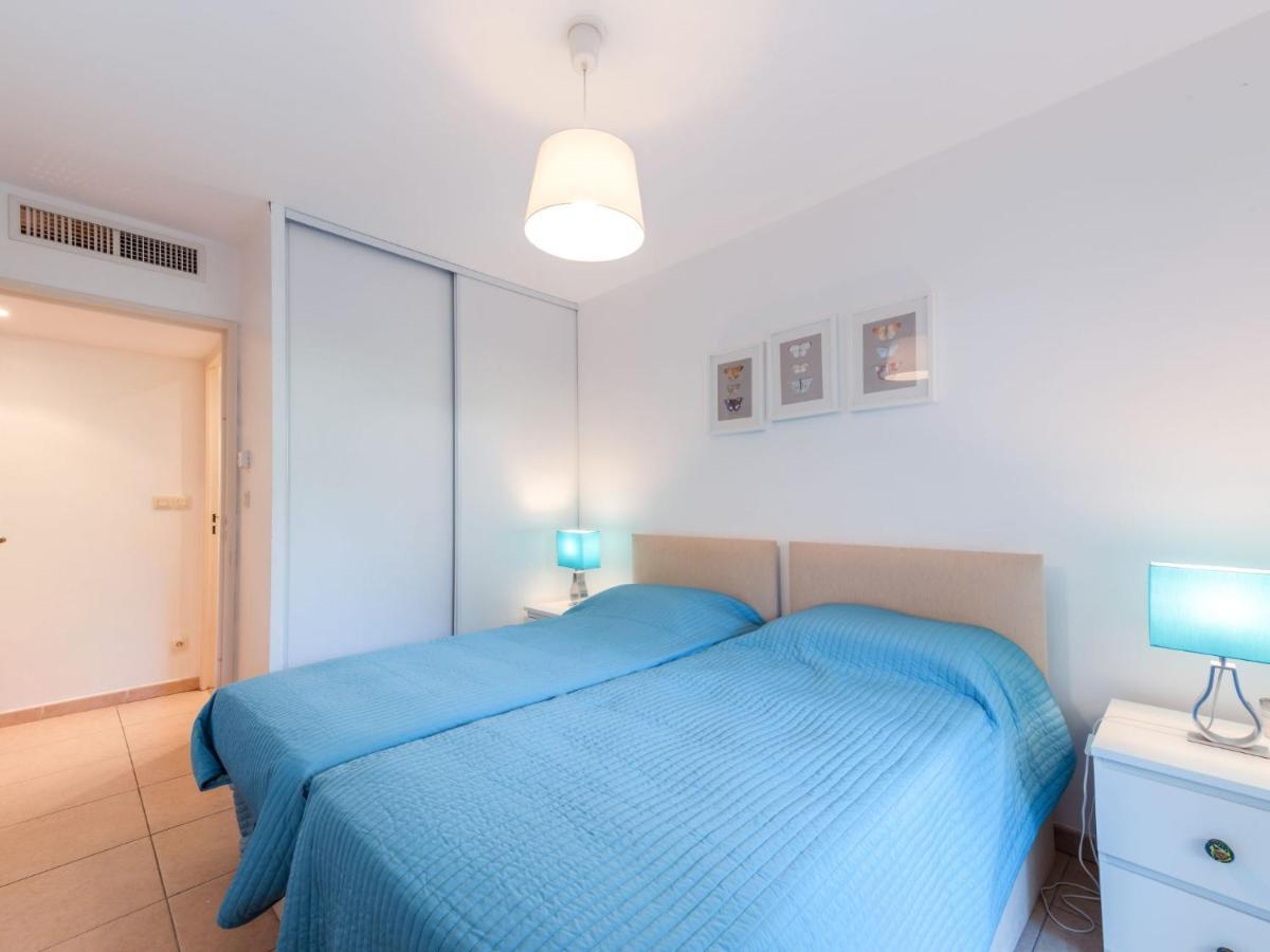 Apartment Cap Marine-2 By Interhome Кавалере-сюр-Мер Екстериор снимка